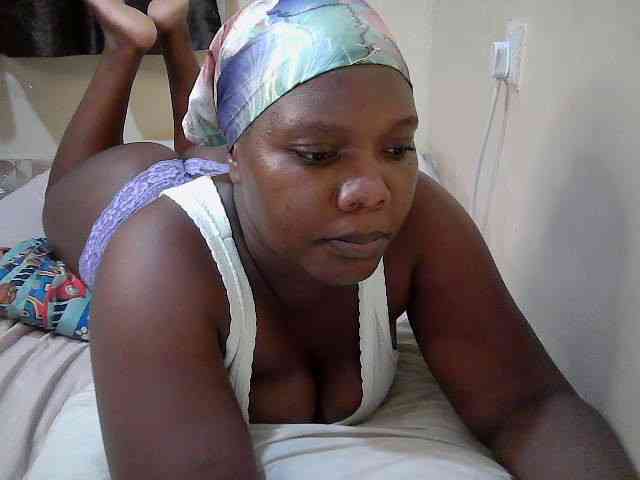 Sweet-Tiffany webcam