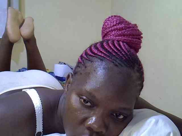Sweet-Tiffany webcam