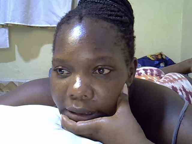 Sweet-Tiffany webcam