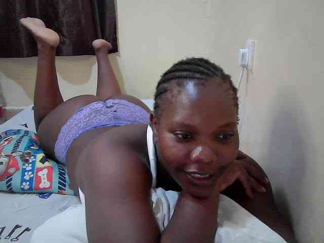 Sweet-Tiffany webcam