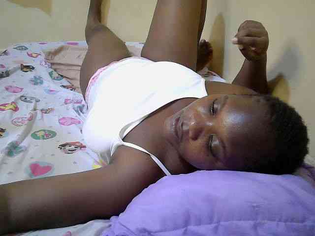 Sweet-Tiffany webcam