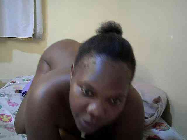 Sweet-Tiffany webcam