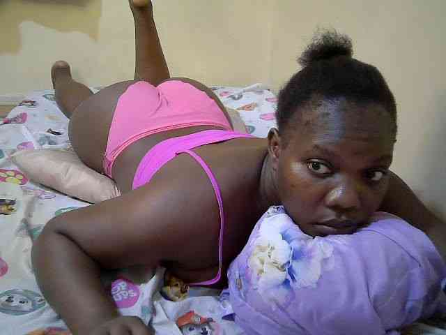 Sweet-Tiffany webcam