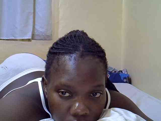 Sweet-Tiffany webcam