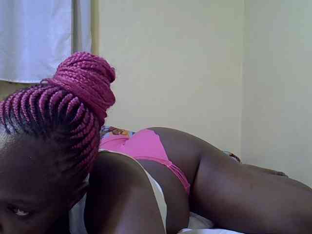 Sweet-Tiffany webcam