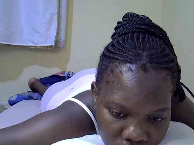 Sweet-Tiffany webcam