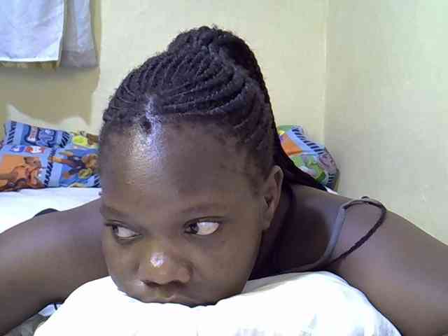 Sweet-Tiffany webcam