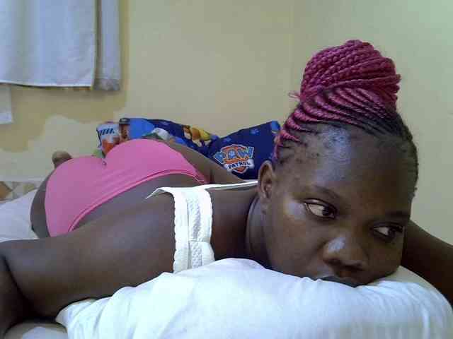 Sweet-Tiffany webcam