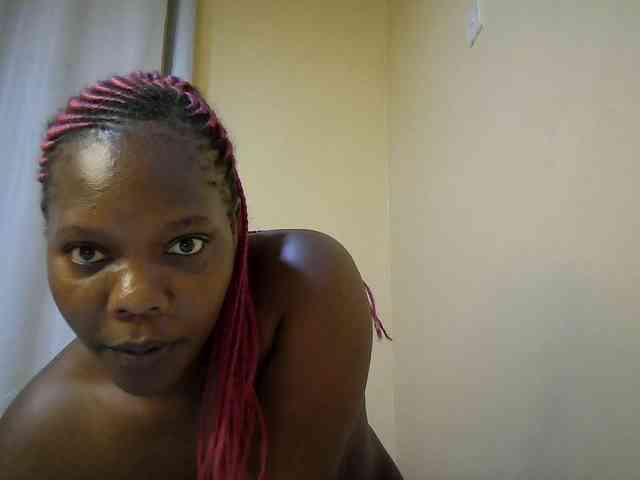 Sweet-Tiffany webcam