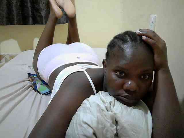 Sweet-Tiffany webcam