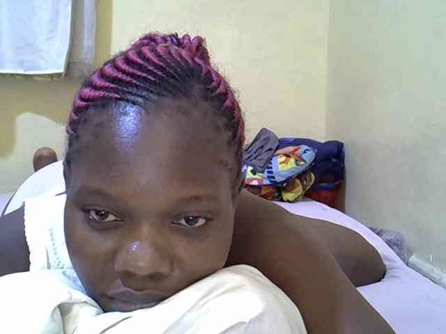 Sweet-Tiffany webcam