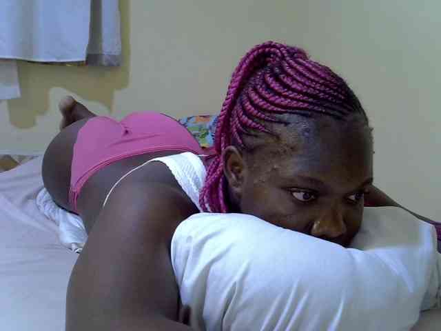 Sweet-Tiffany webcam