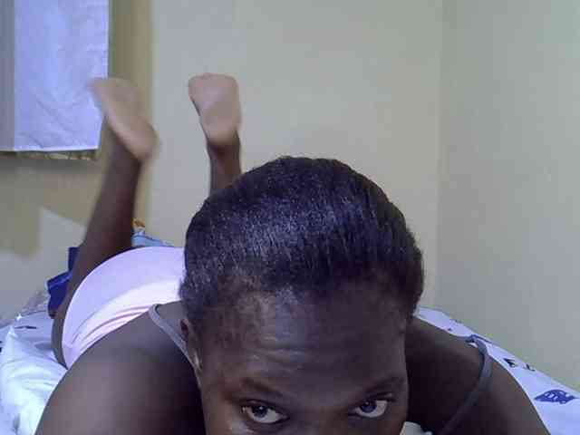 Sweet-Tiffany webcam