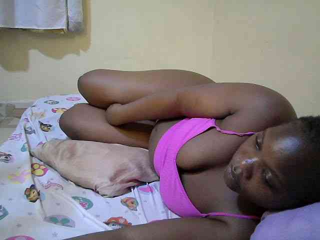 Sweet-Tiffany webcam