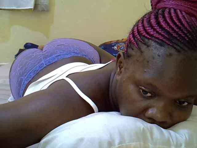 Sweet-Tiffany webcam