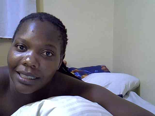 Sweet-Tiffany webcam