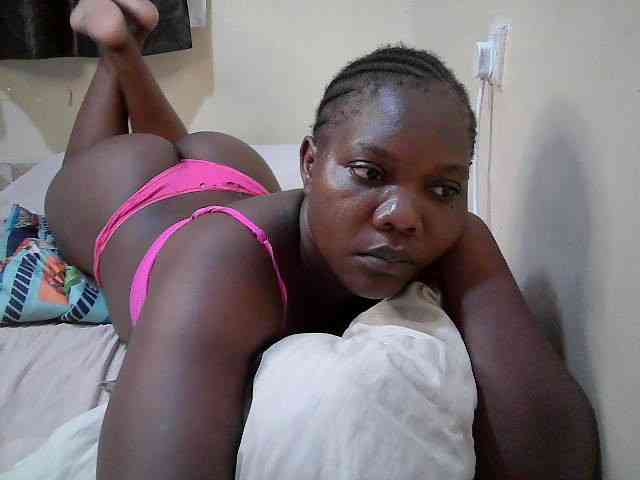 Sweet-Tiffany webcam