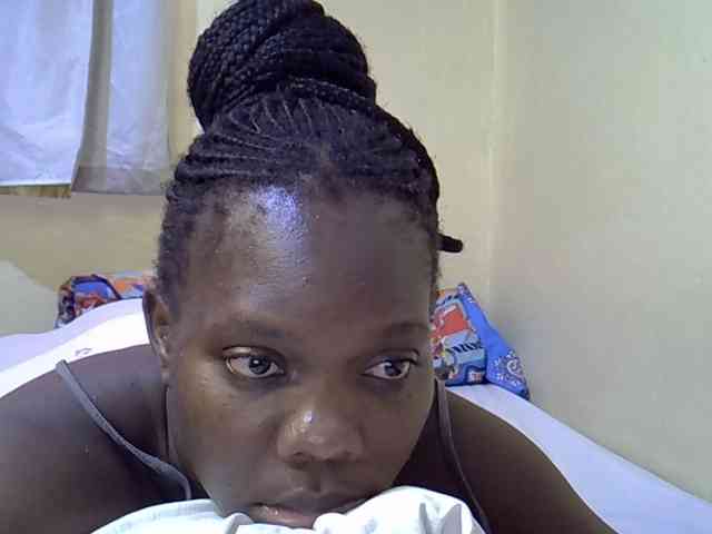 Sweet-Tiffany webcam