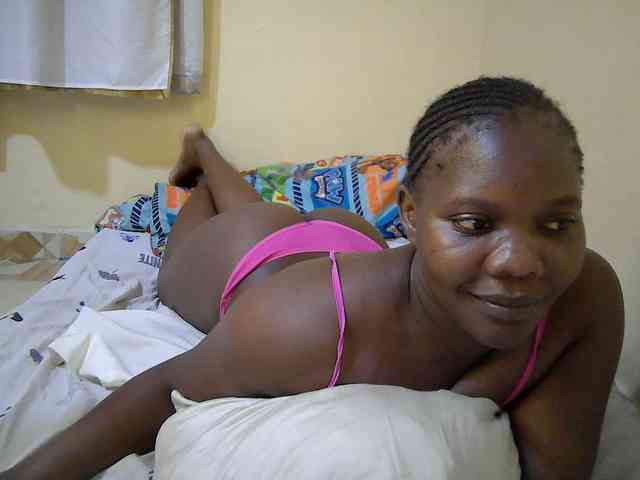 Sweet-Tiffany webcam