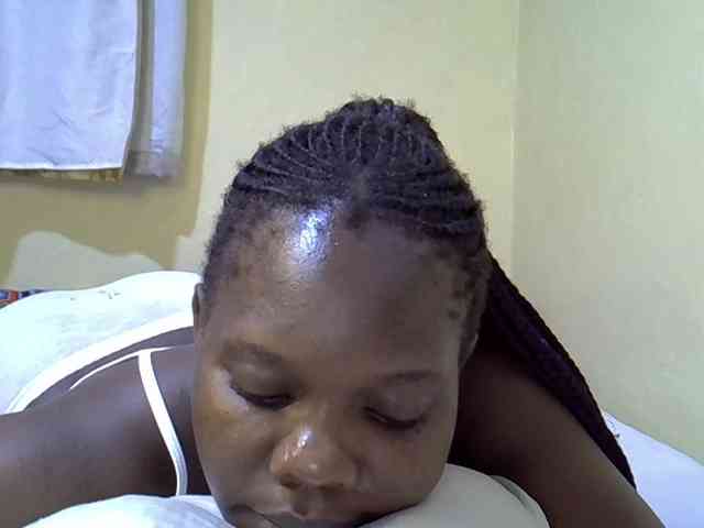 Sweet-Tiffany webcam