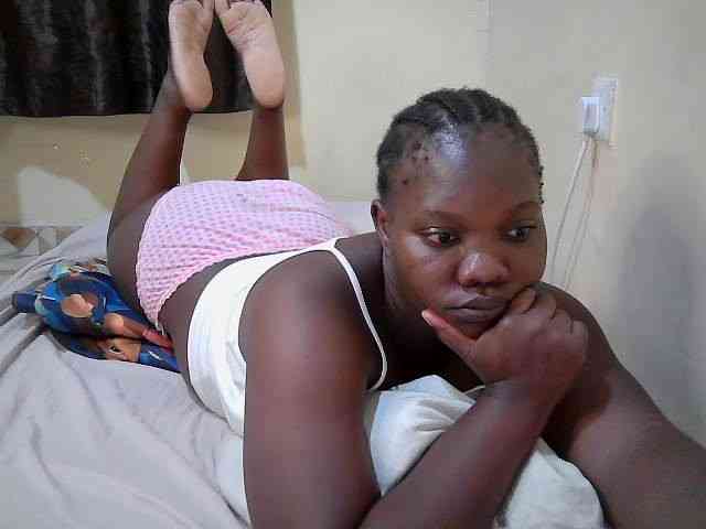 Sweet-Tiffany webcam