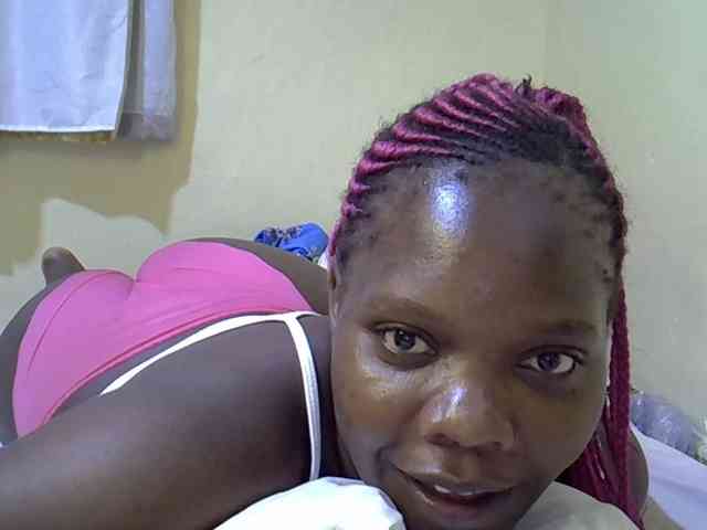 Sweet-Tiffany webcam