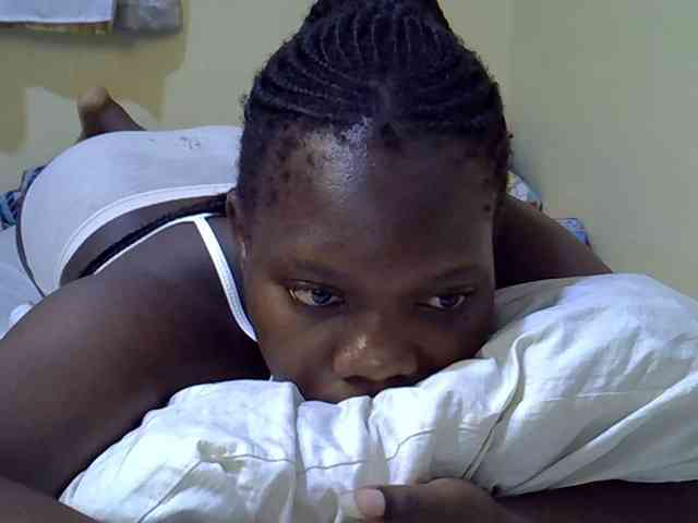 Sweet-Tiffany webcam