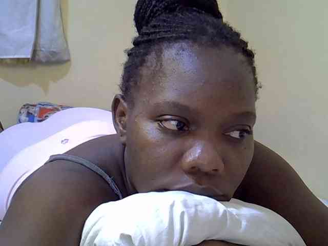 Sweet-Tiffany webcam