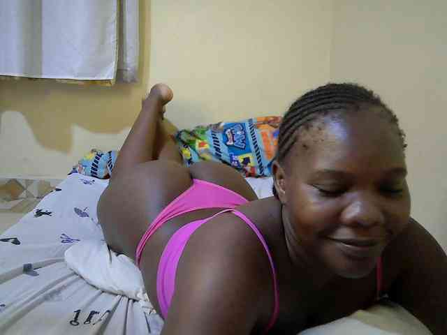 Sweet-Tiffany webcam
