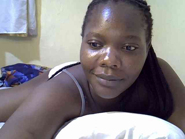 Sweet-Tiffany webcam