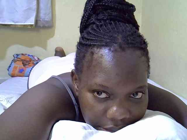 Sweet-Tiffany webcam