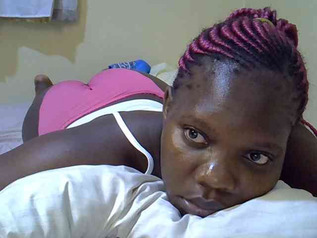 Sweet-Tiffany webcam