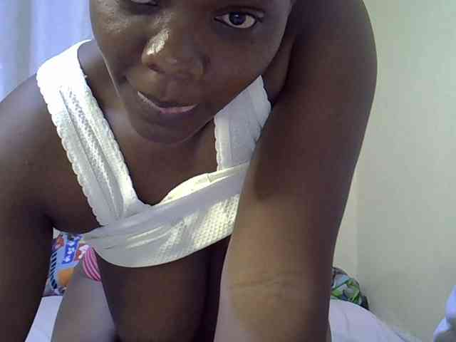Sweet-Tiffany webcam