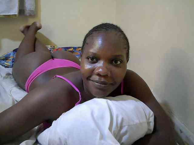Sweet-Tiffany webcam