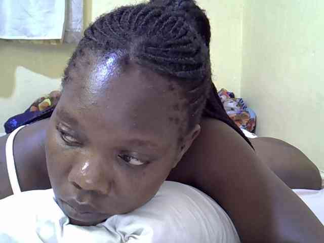 Sweet-Tiffany webcam