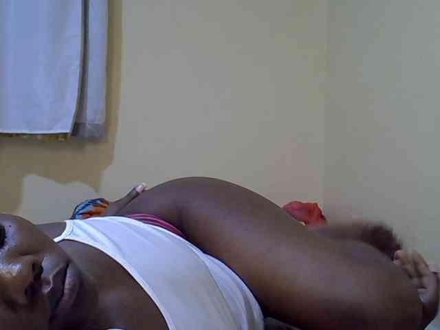 Sweet-Tiffany webcam