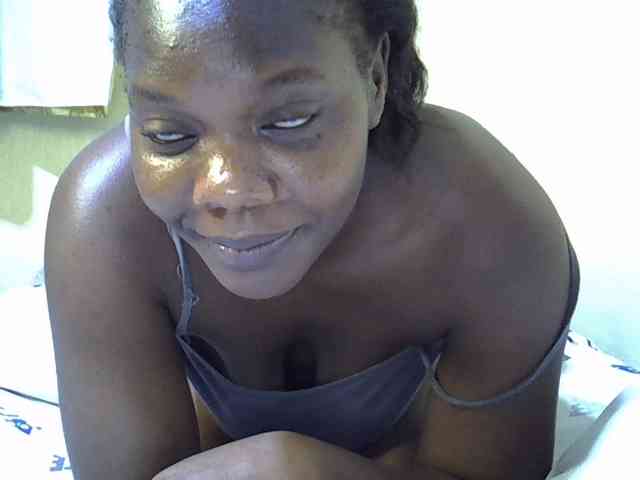Sweet-Tiffany webcam