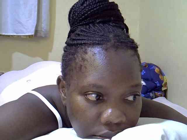 Sweet-Tiffany webcam