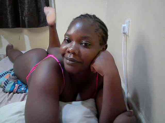 Sweet-Tiffany webcam