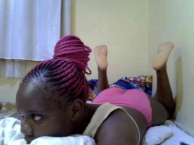 Sweet-Tiffany webcam