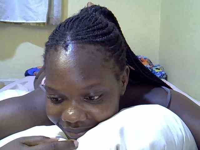 Sweet-Tiffany webcam