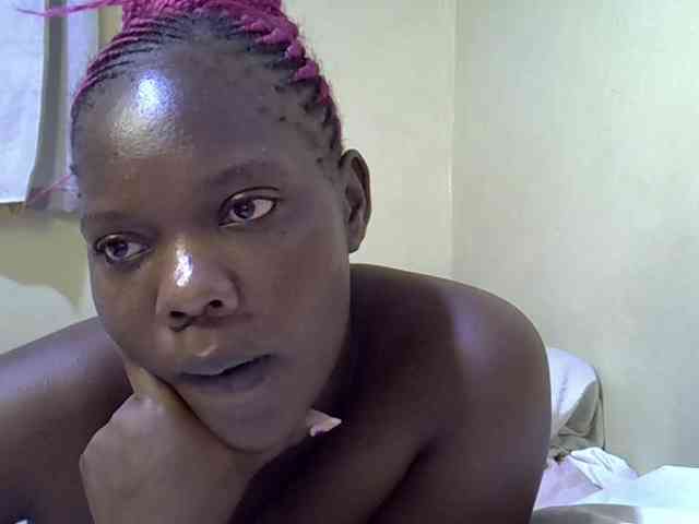 Sweet-Tiffany webcam