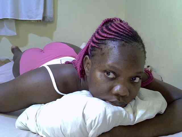 Sweet-Tiffany webcam