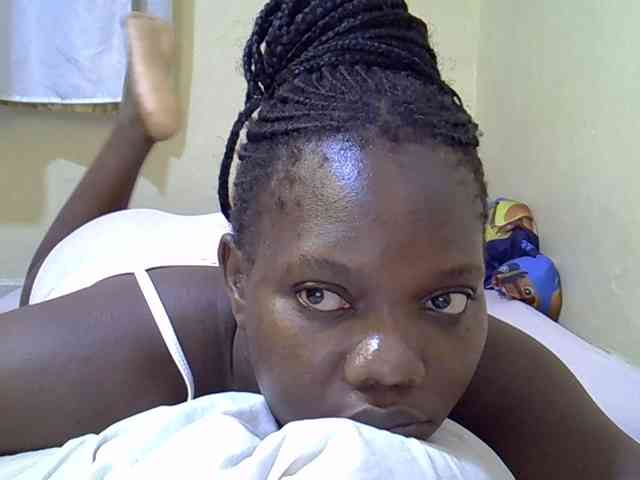 Sweet-Tiffany webcam