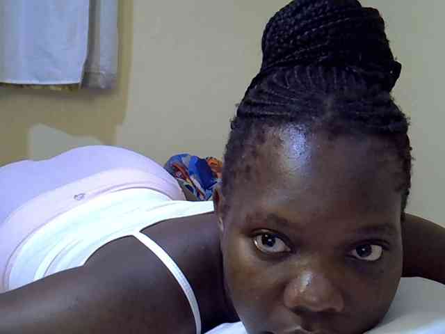 Sweet-Tiffany webcam