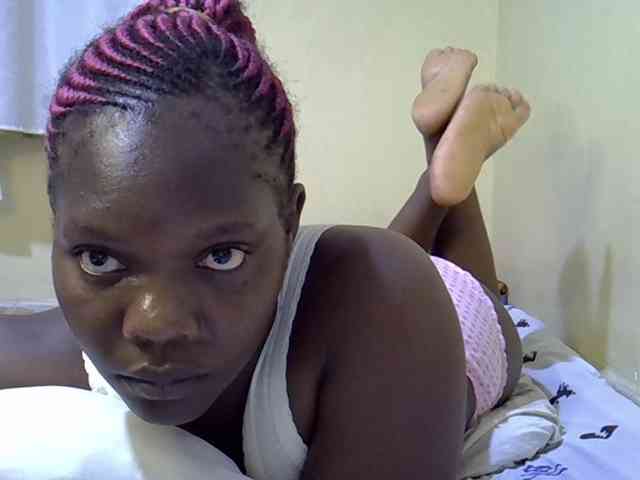 Sweet-Tiffany webcam