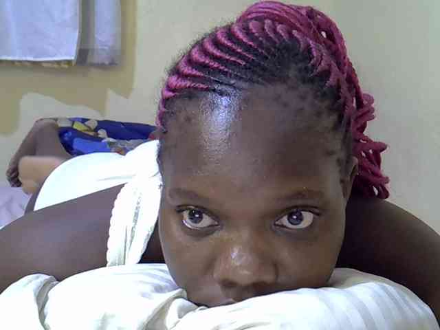 Sweet-Tiffany webcam