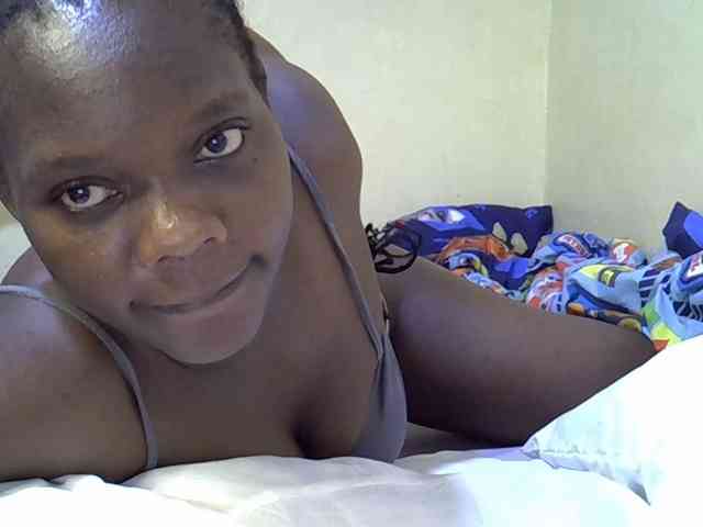 Sweet-Tiffany webcam