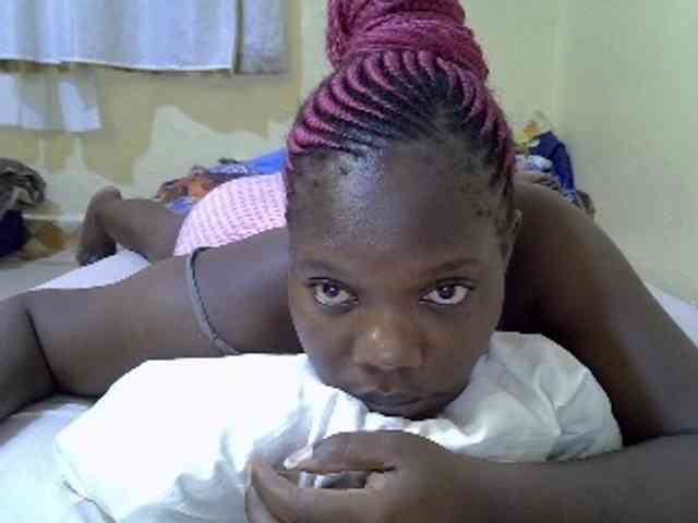 Sweet-Tiffany webcam