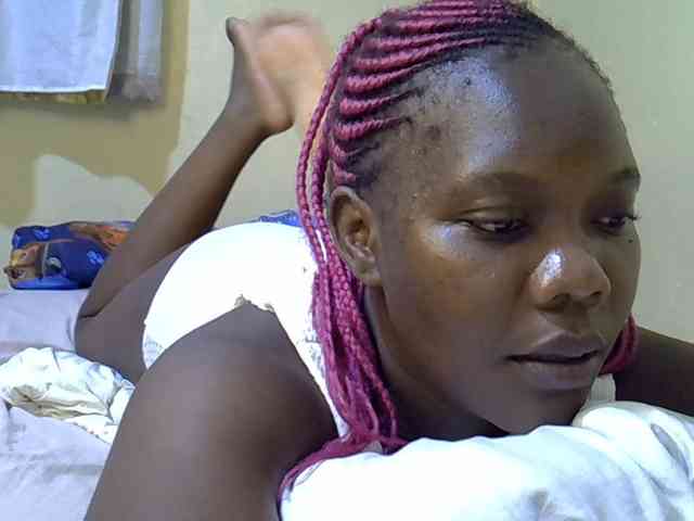 Sweet-Tiffany webcam